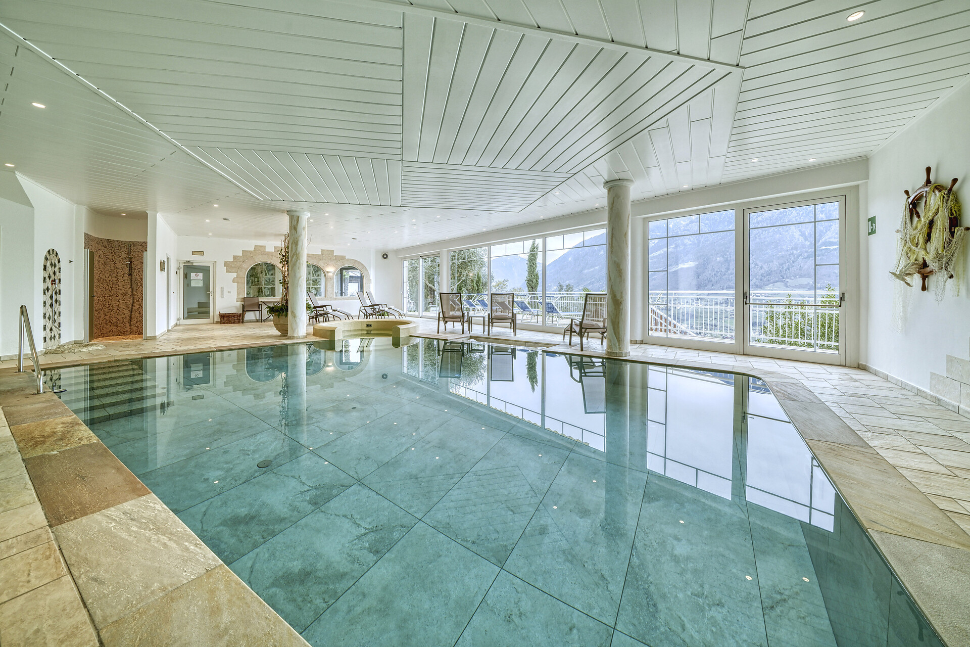 piscina coperta