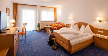 Hotel Bellevue Tirol/Tirolo 17 suedtirol.info