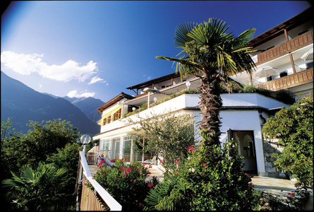 Hotel Bellevue Tirol/Tirolo 5 suedtirol.info