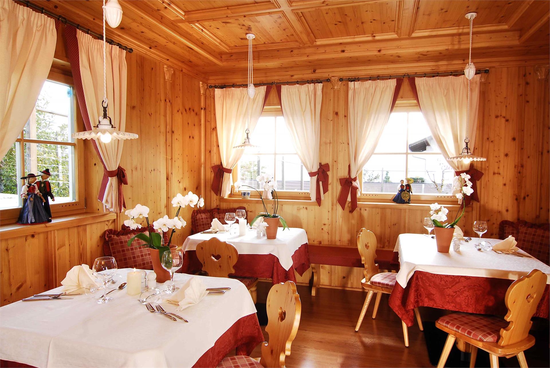 Hotel Ortler Tirolo 18 suedtirol.info