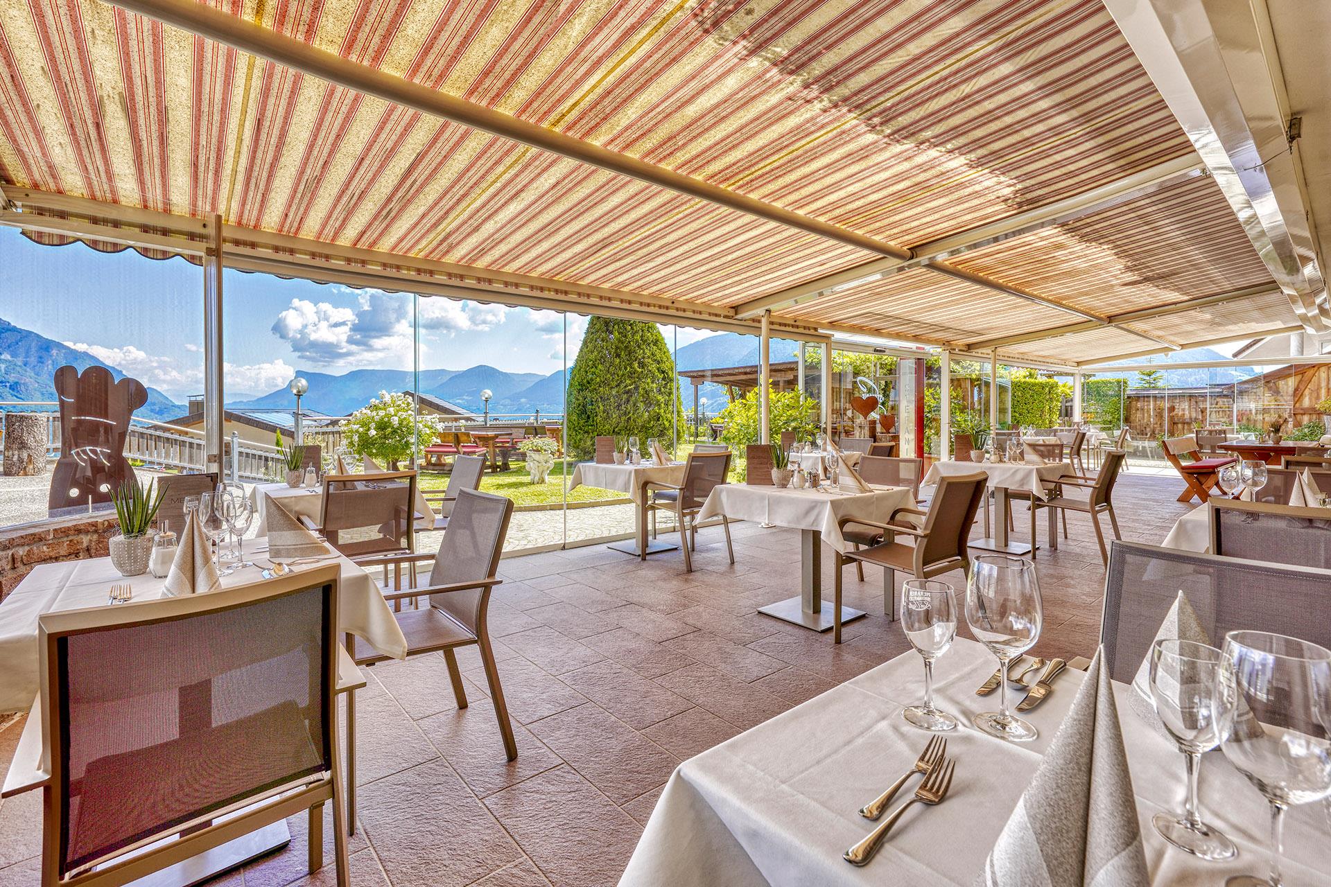 Hotel Stefanie Tirolo 4 suedtirol.info