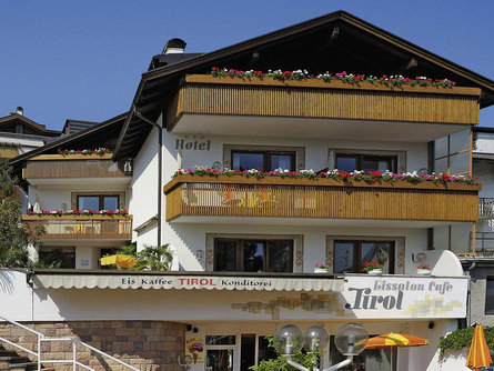 Hotel Tirol Tirolo 1 suedtirol.info