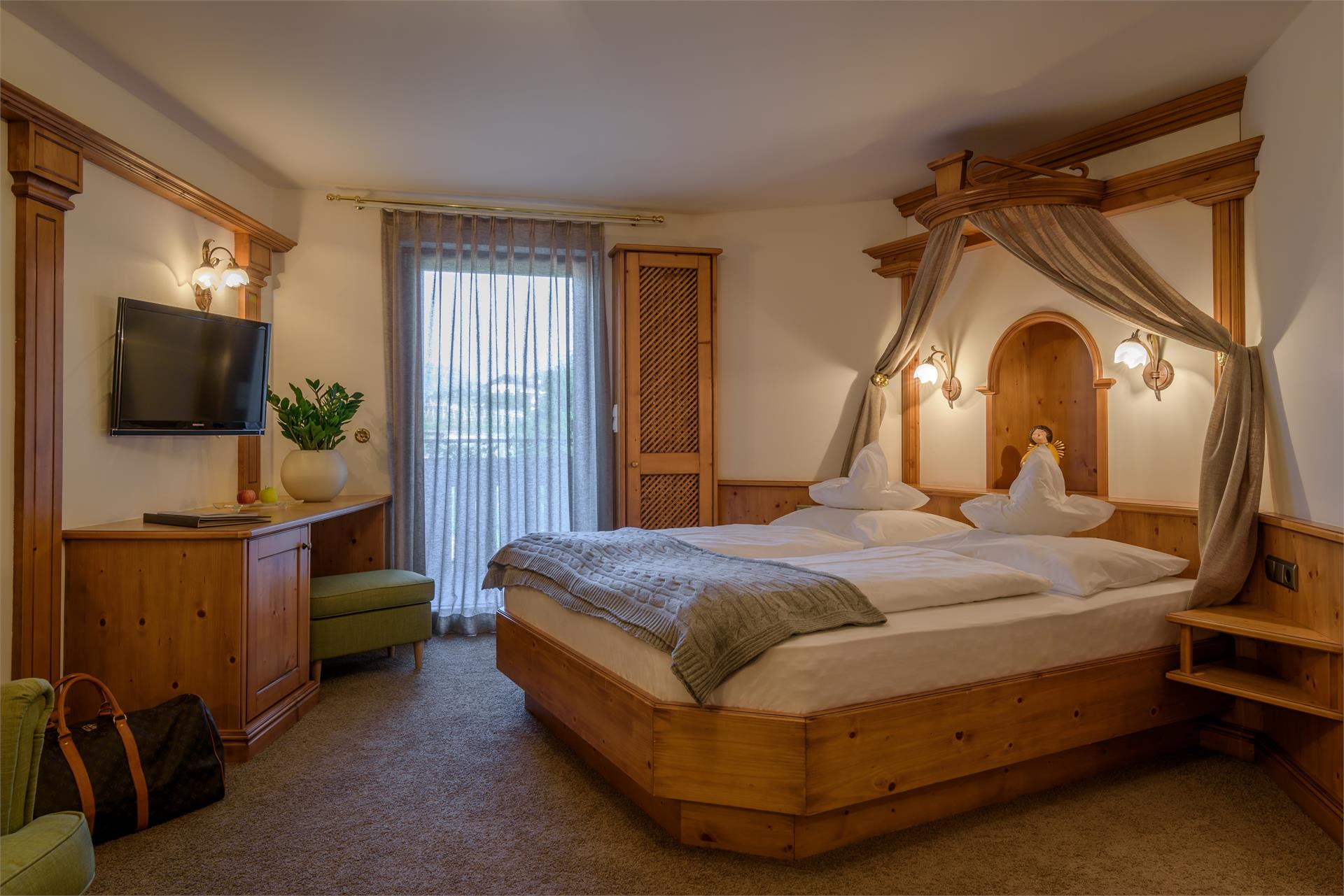 Hotel Gasthof zum Mohren Tisens/Tesimo 18 suedtirol.info
