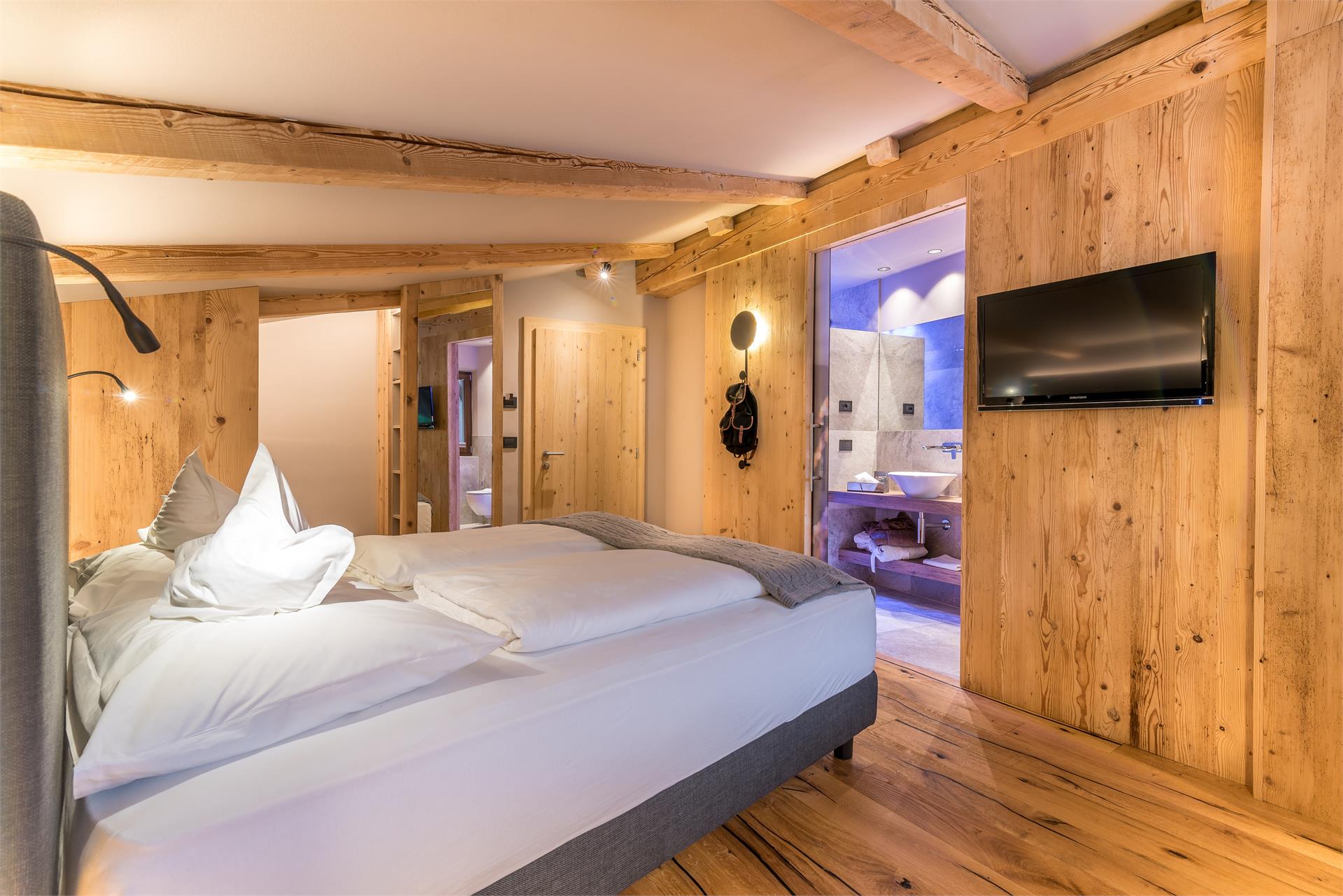 Hotel Gasthof zum Mohren Tisens/Tesimo 10 suedtirol.info