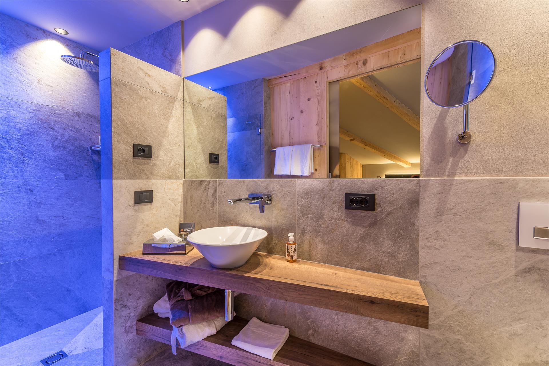Hotel Gasthof zum Mohren Tisens/Tesimo 11 suedtirol.info