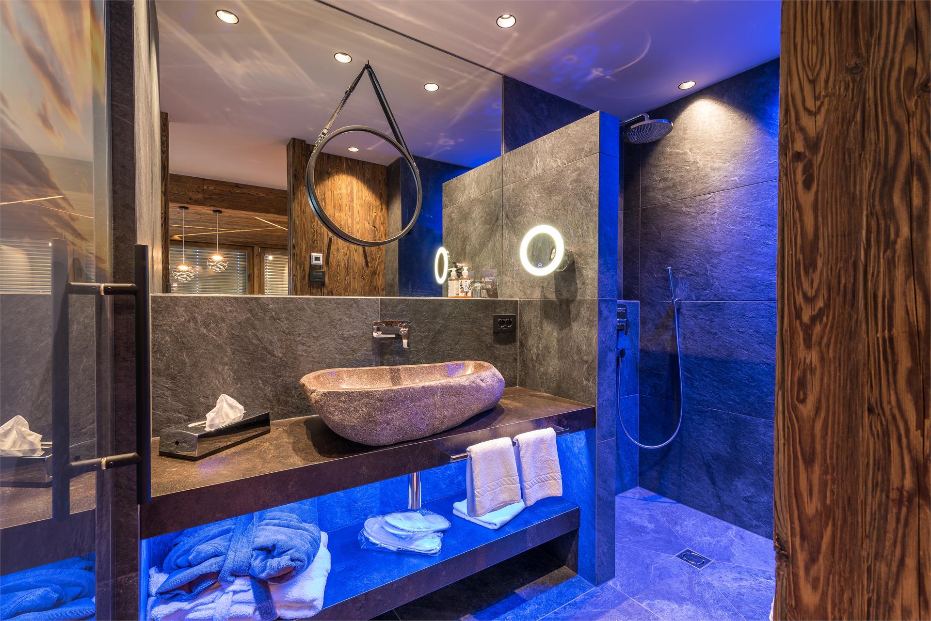 Hotel Gasthof zum Mohren Tisens/Tesimo 8 suedtirol.info