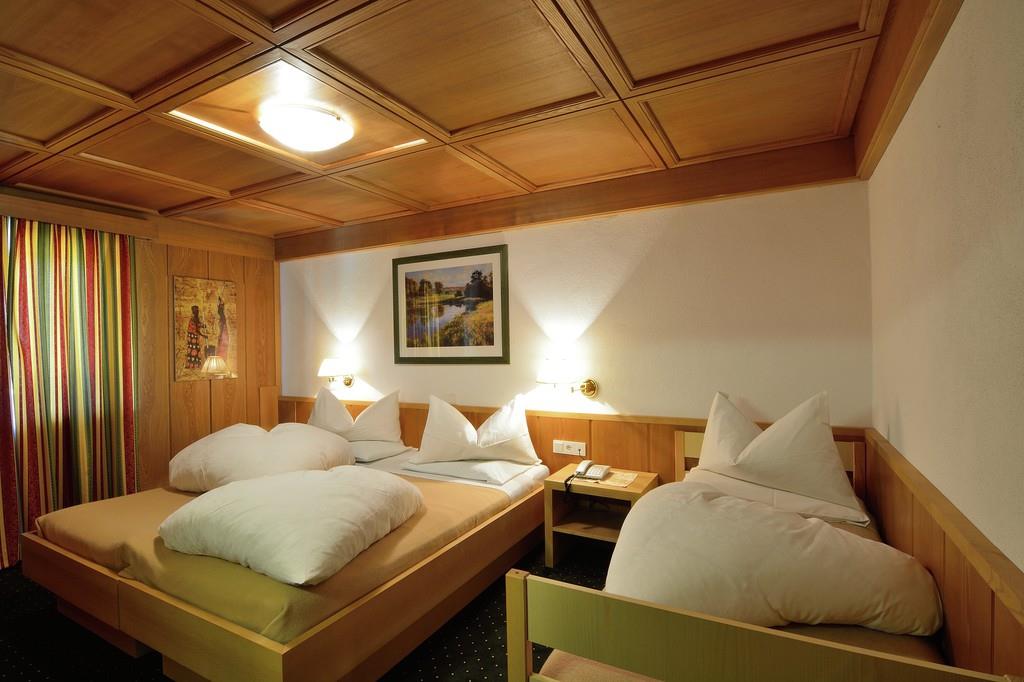 Hotel Serena Badia 19 suedtirol.info