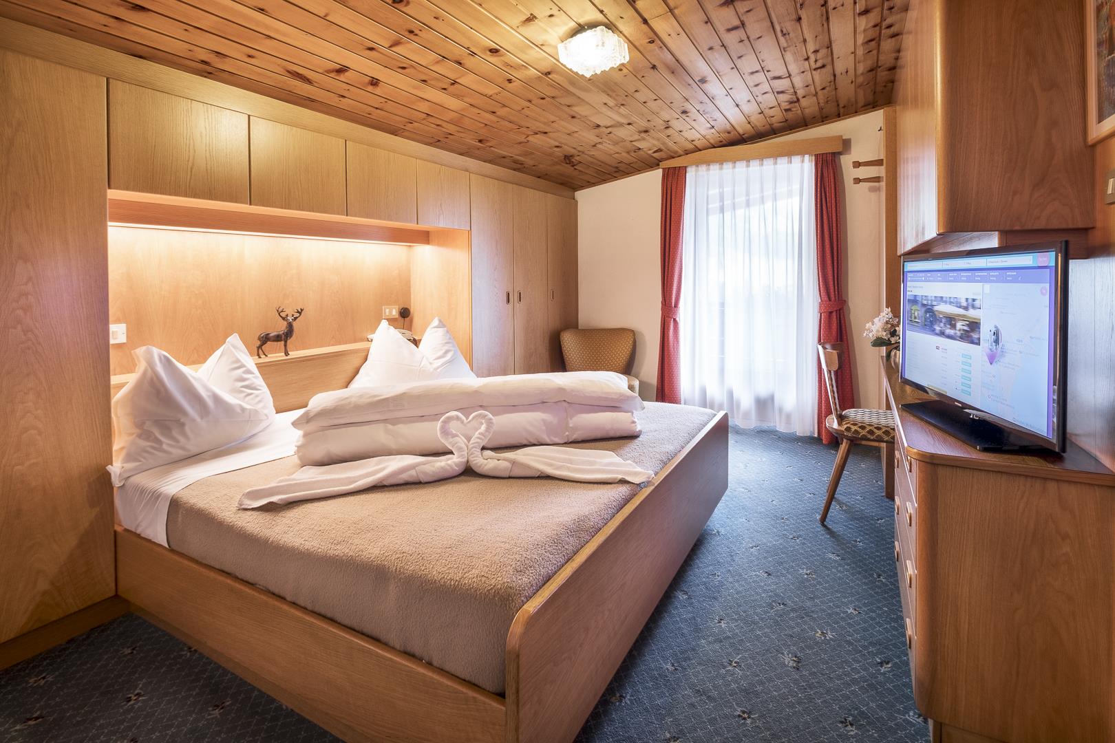 Hotel Serena Badia 11 suedtirol.info