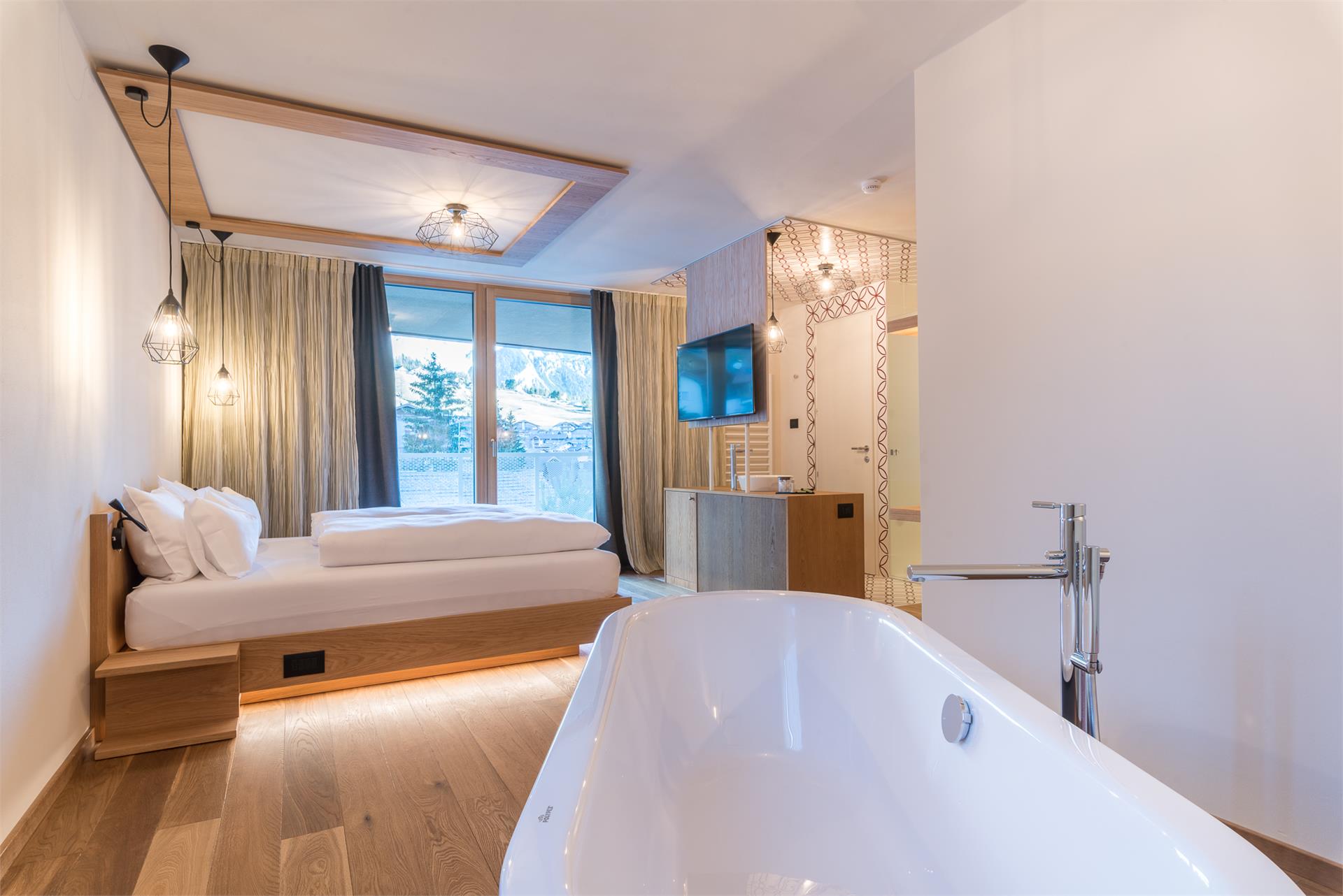 Hotel Tofana Explorer's Home Badia 10 suedtirol.info