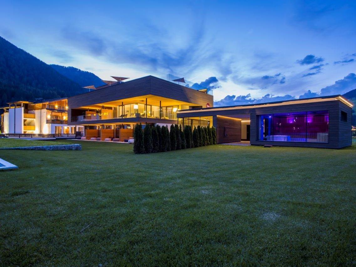 Hotel Monika Sexten/Sesto 1 suedtirol.info