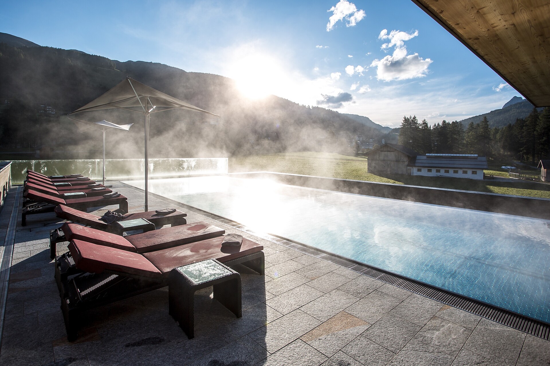 Sky Infinity Outdoor Pool