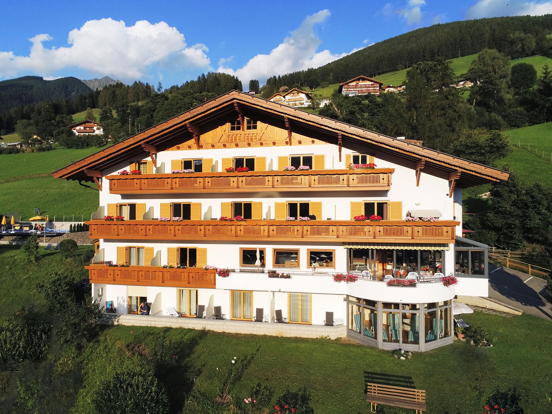 Hotel Alpes Scena 4 suedtirol.info