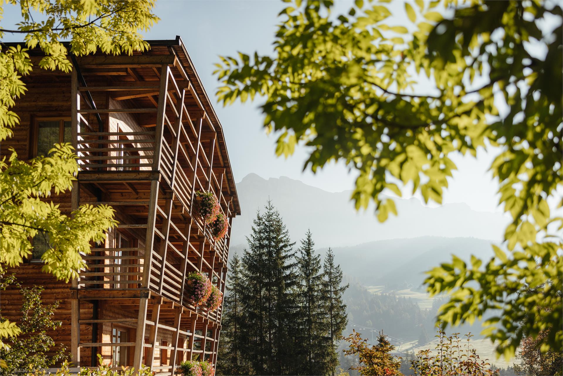 Hotel Melodia del Bosco Badia 5 suedtirol.info