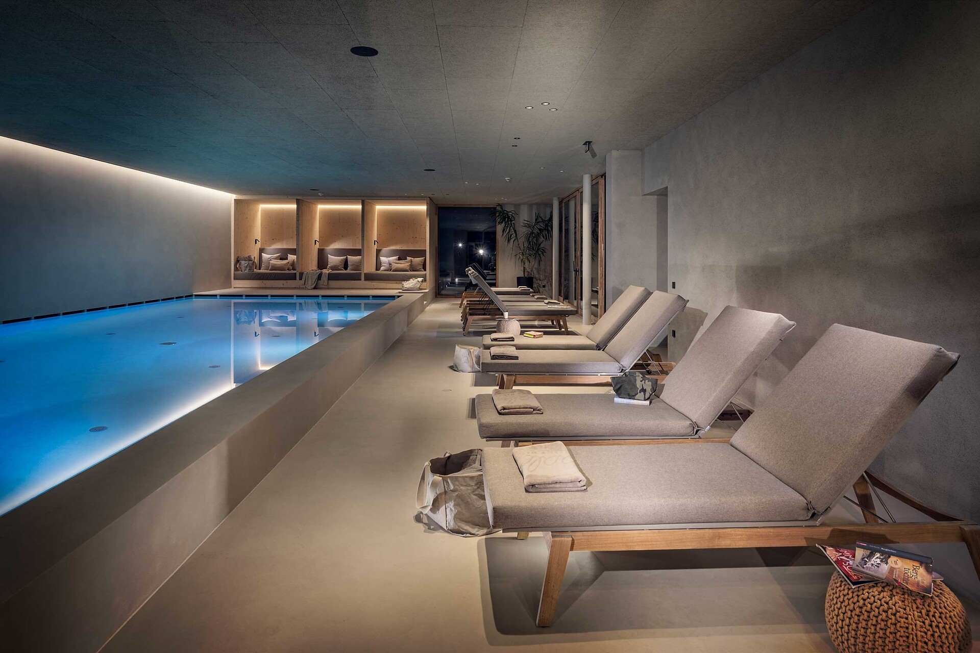 Indoor nature pool