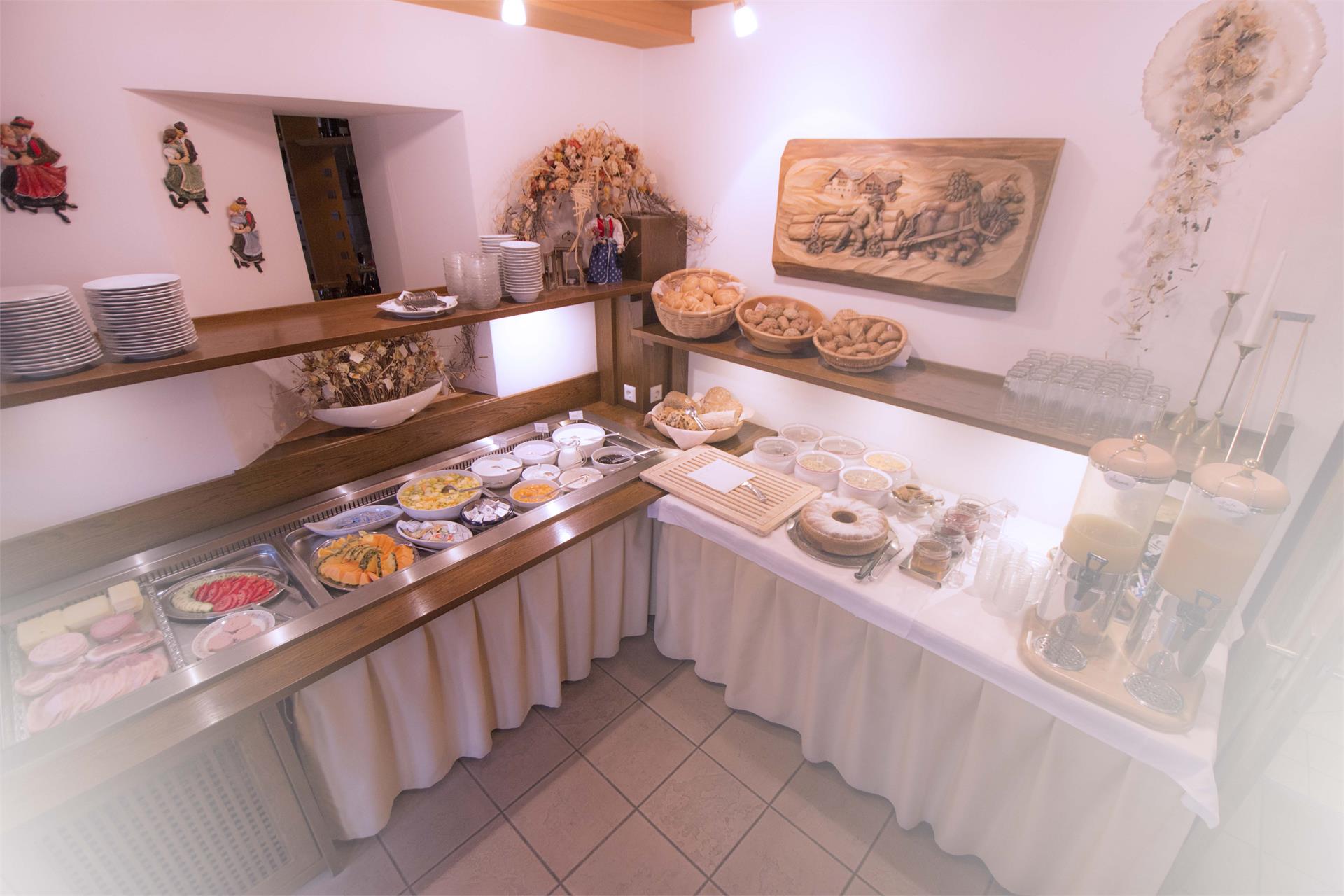 Hotel Alpenhof Ulten 12 suedtirol.info