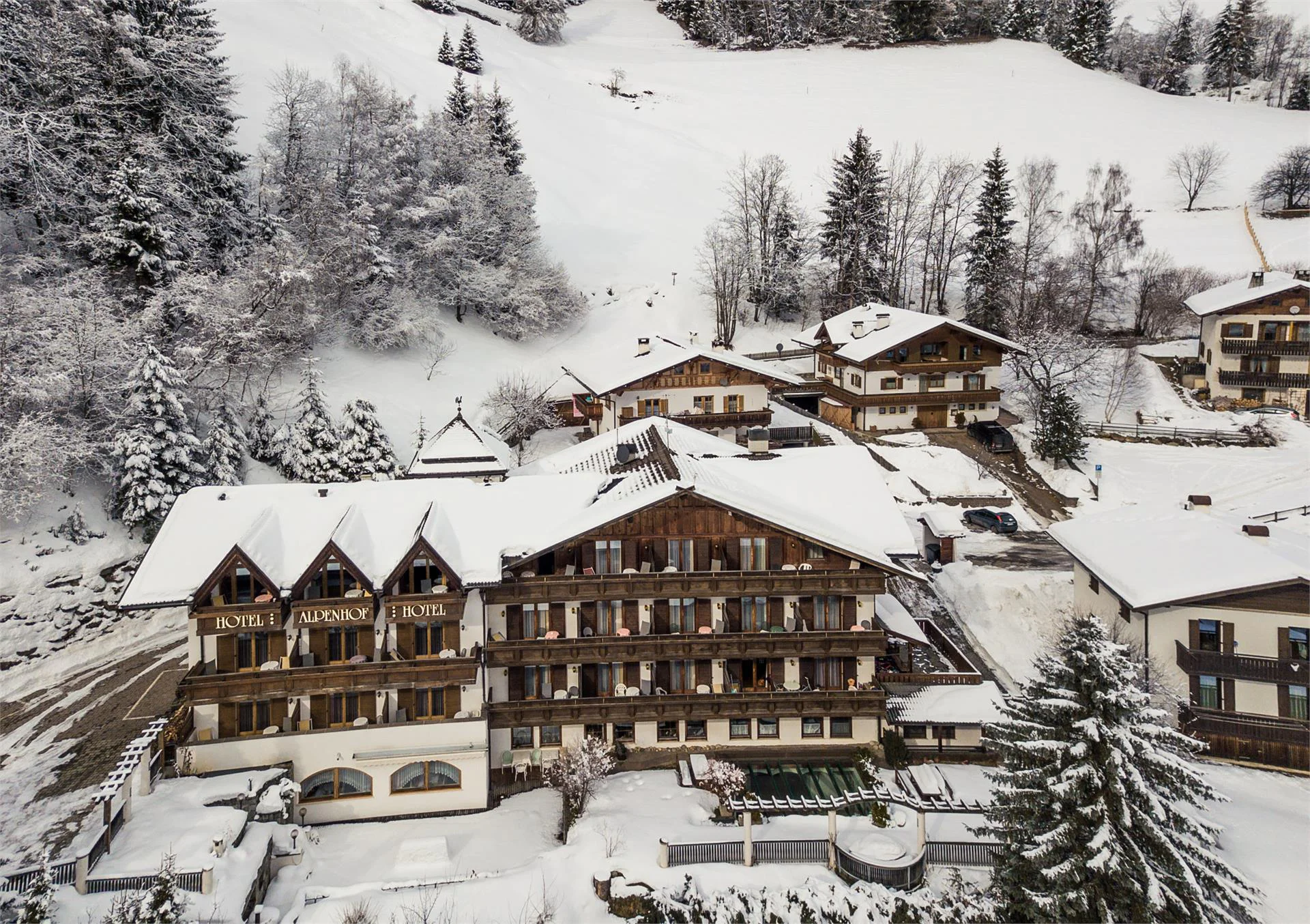 Hotel Alpenhof Ulten 1 suedtirol.info
