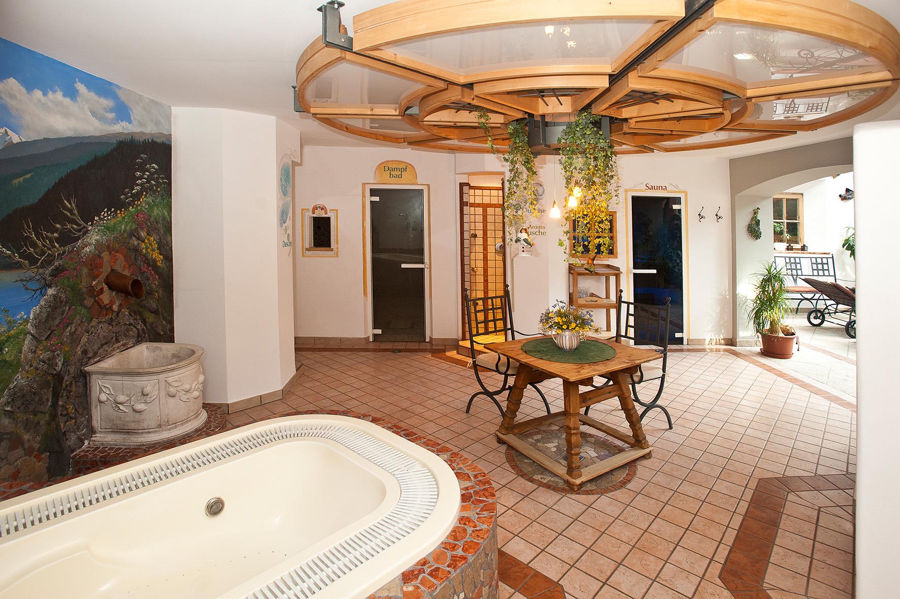 Hotel Alpenhof Ulten 5 suedtirol.info