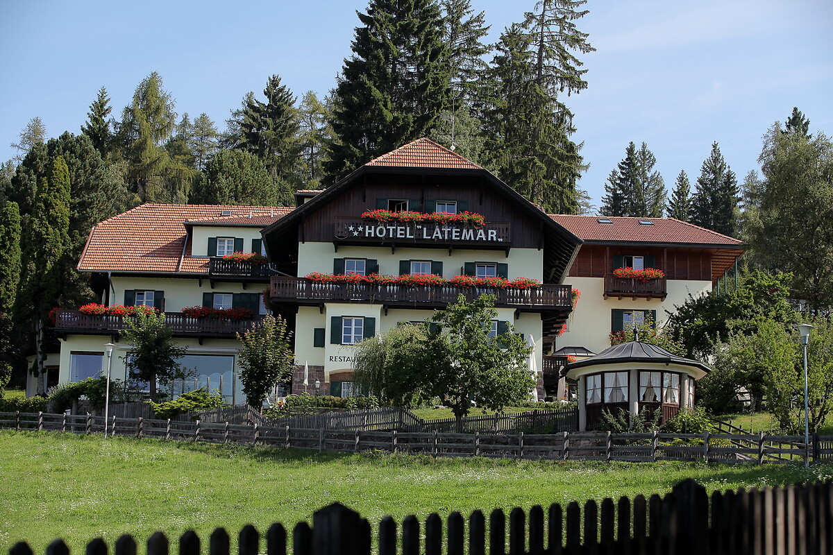Hotel Latemar Oberbozen Ritten
