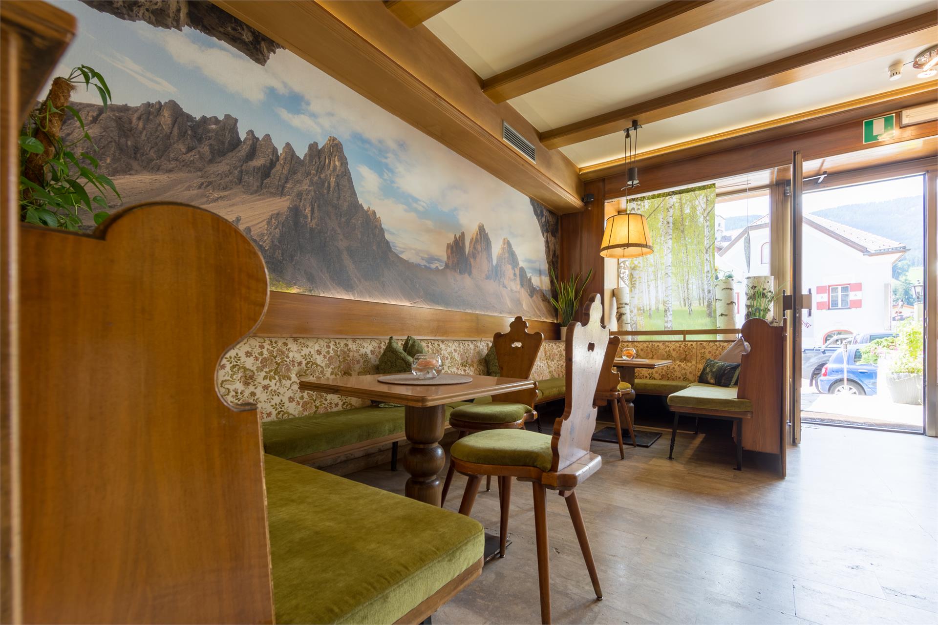 Hotel Weisses Lamm Monguelfo-Tesido 15 suedtirol.info