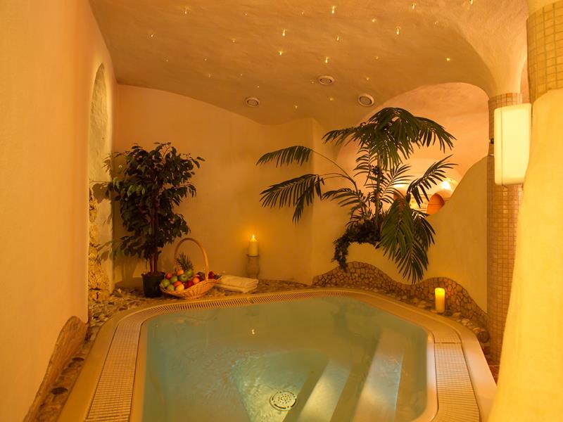 Hotel Weisses Lamm Monguelfo-Tesido 6 suedtirol.info