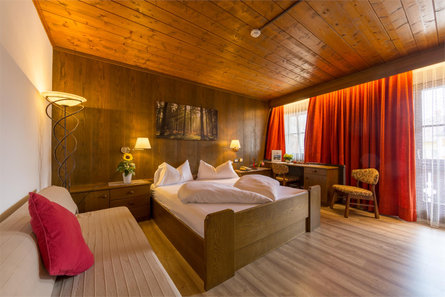 Hotel Weisses Lamm Welsberg-Taisten/Monguelfo-Tesido 16 suedtirol.info