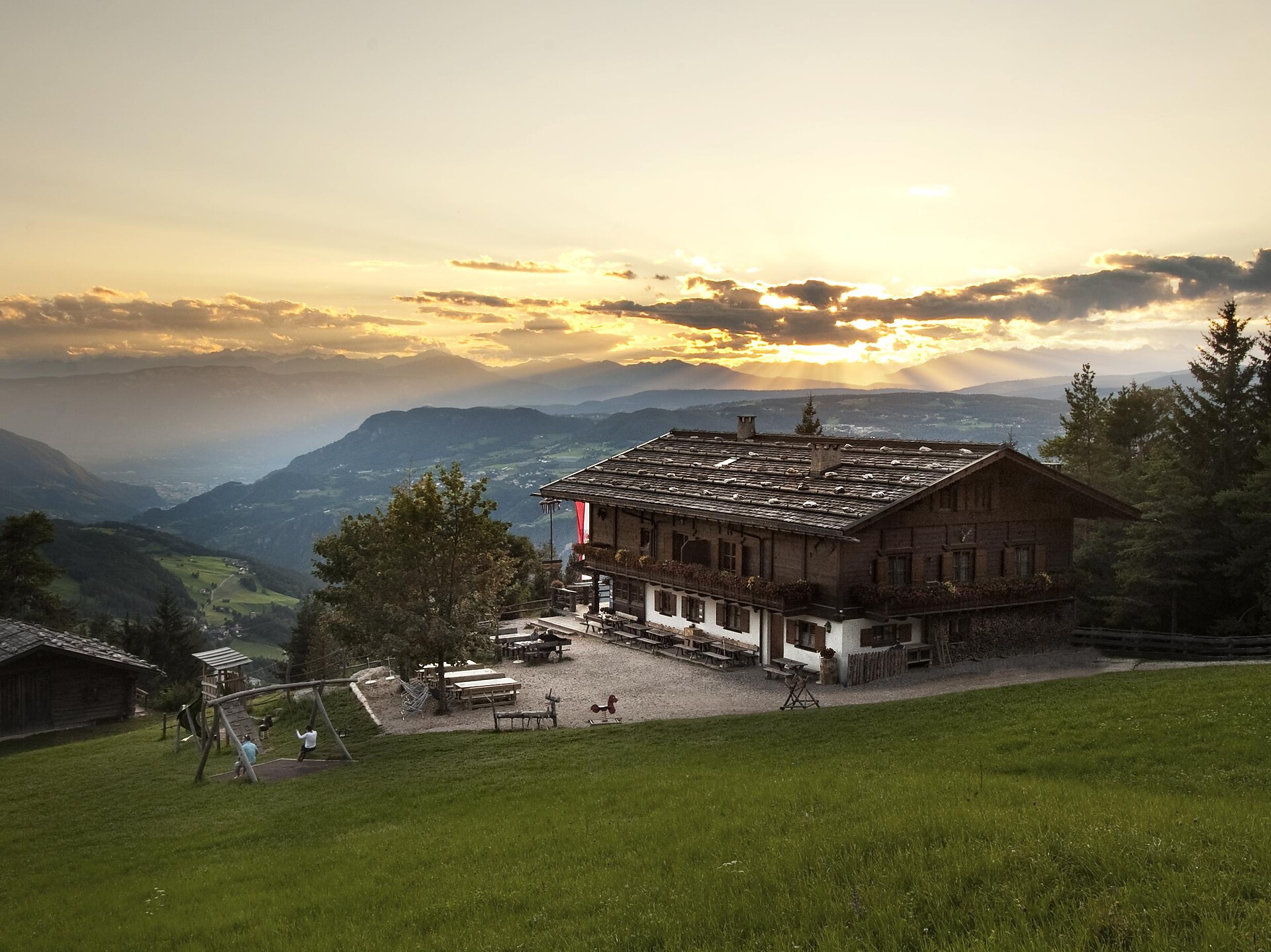 Hofer Alpl Völs am Schlern 1 suedtirol.info
