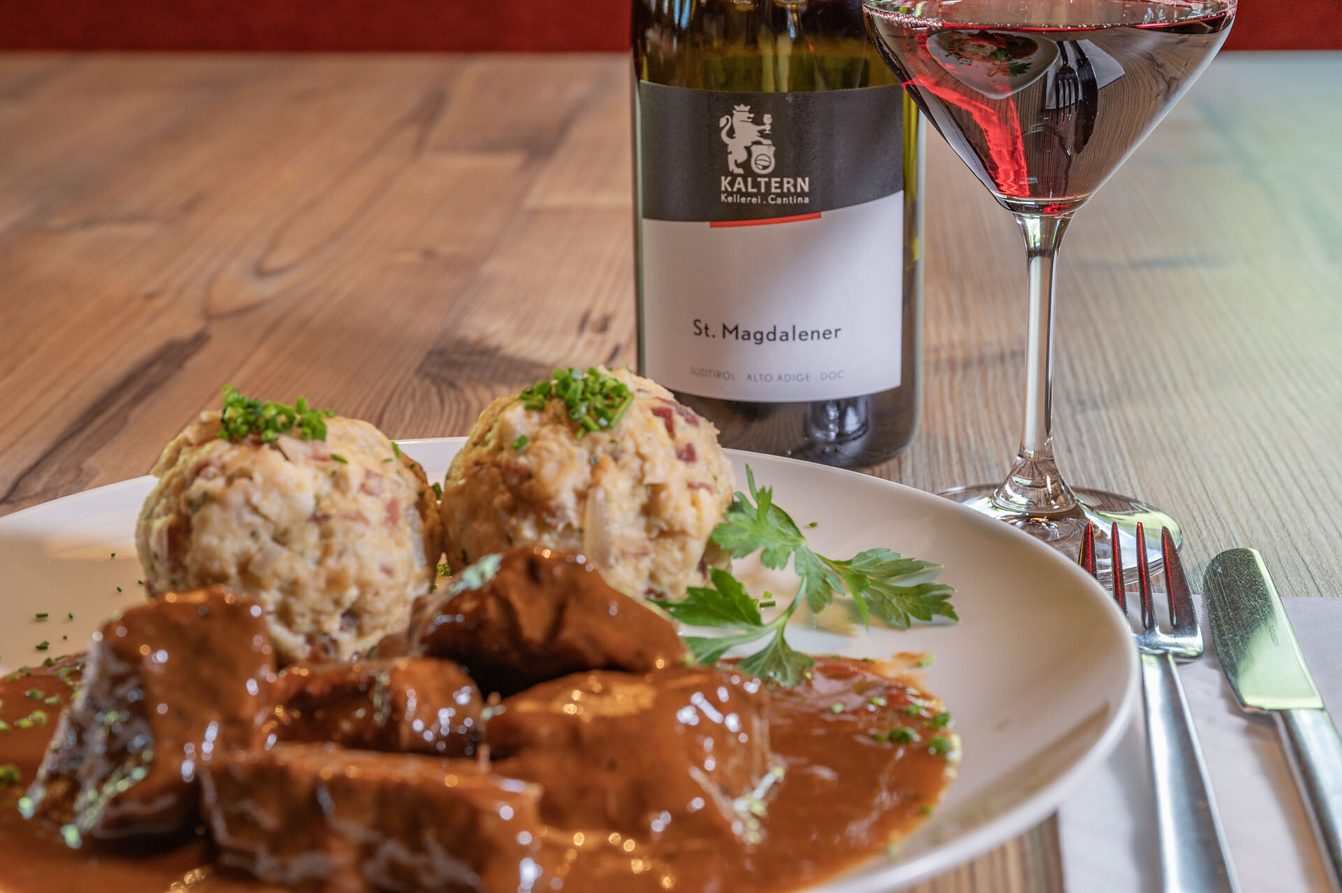 Goulasch with dumplings