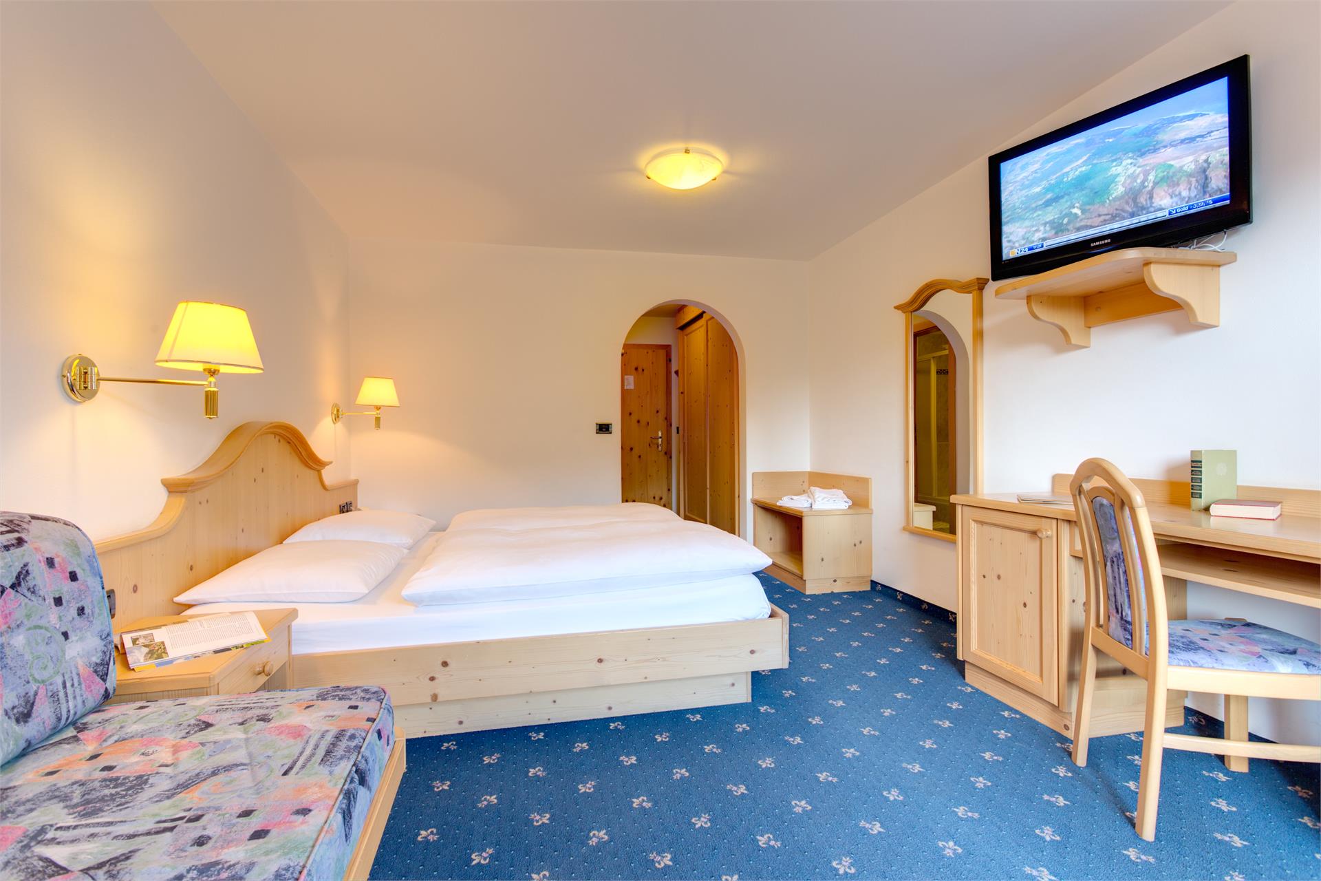 Hotel Piccolo Nova Ponente 15 suedtirol.info