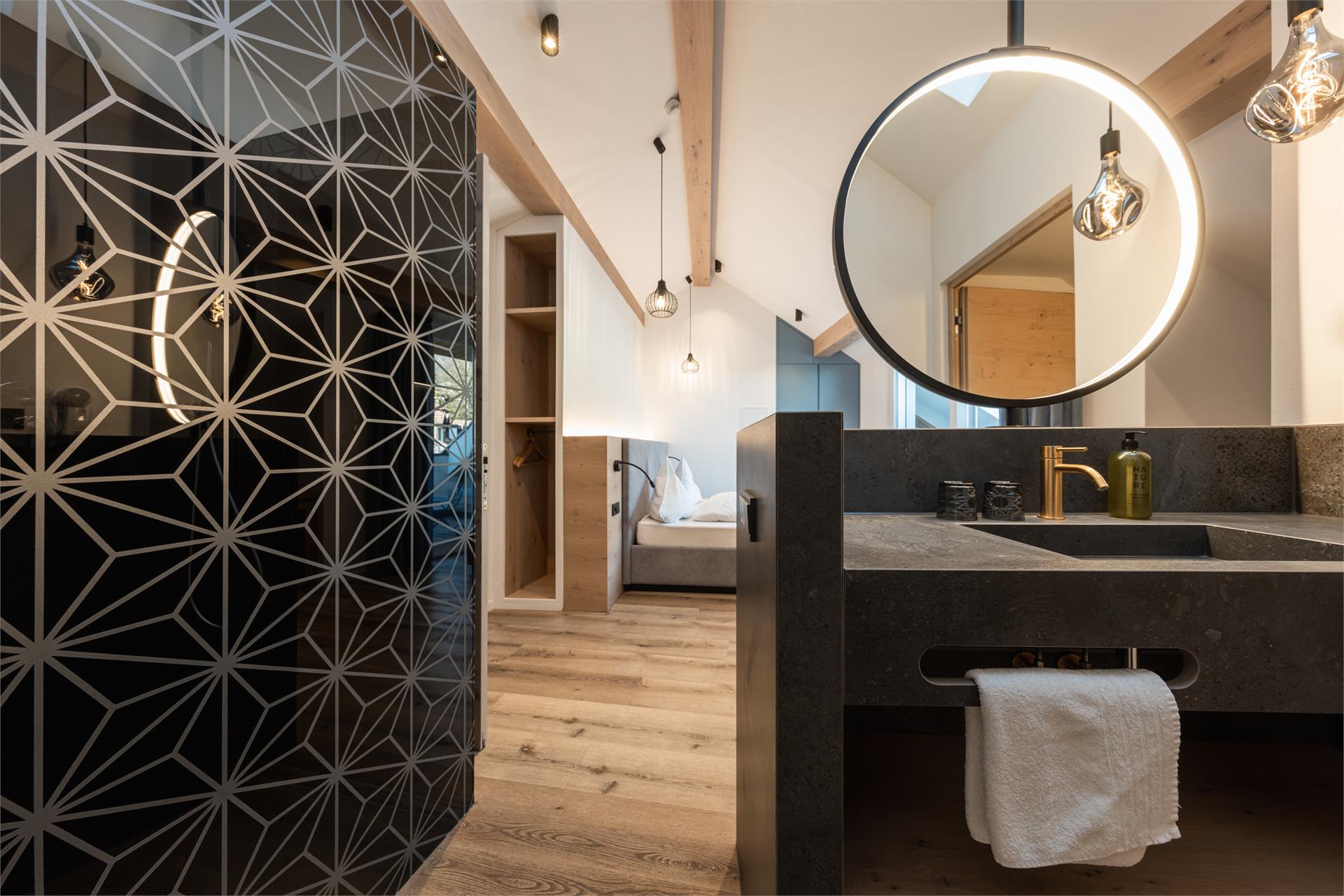 Hotel Goldener Stern Kaltern an der Weinstraße/Caldaro sulla Strada del Vino 18 suedtirol.info