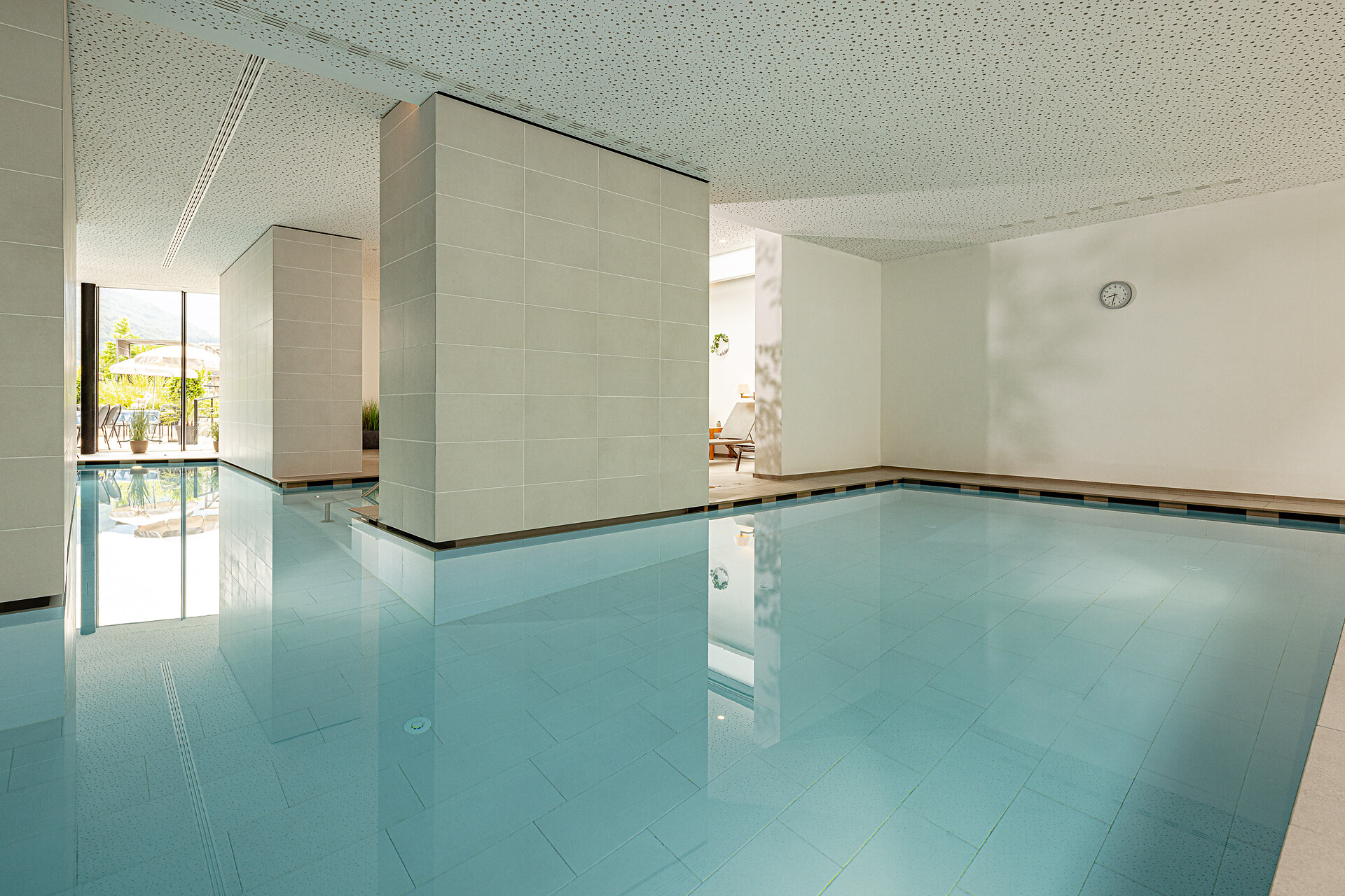 Indoor pool 2