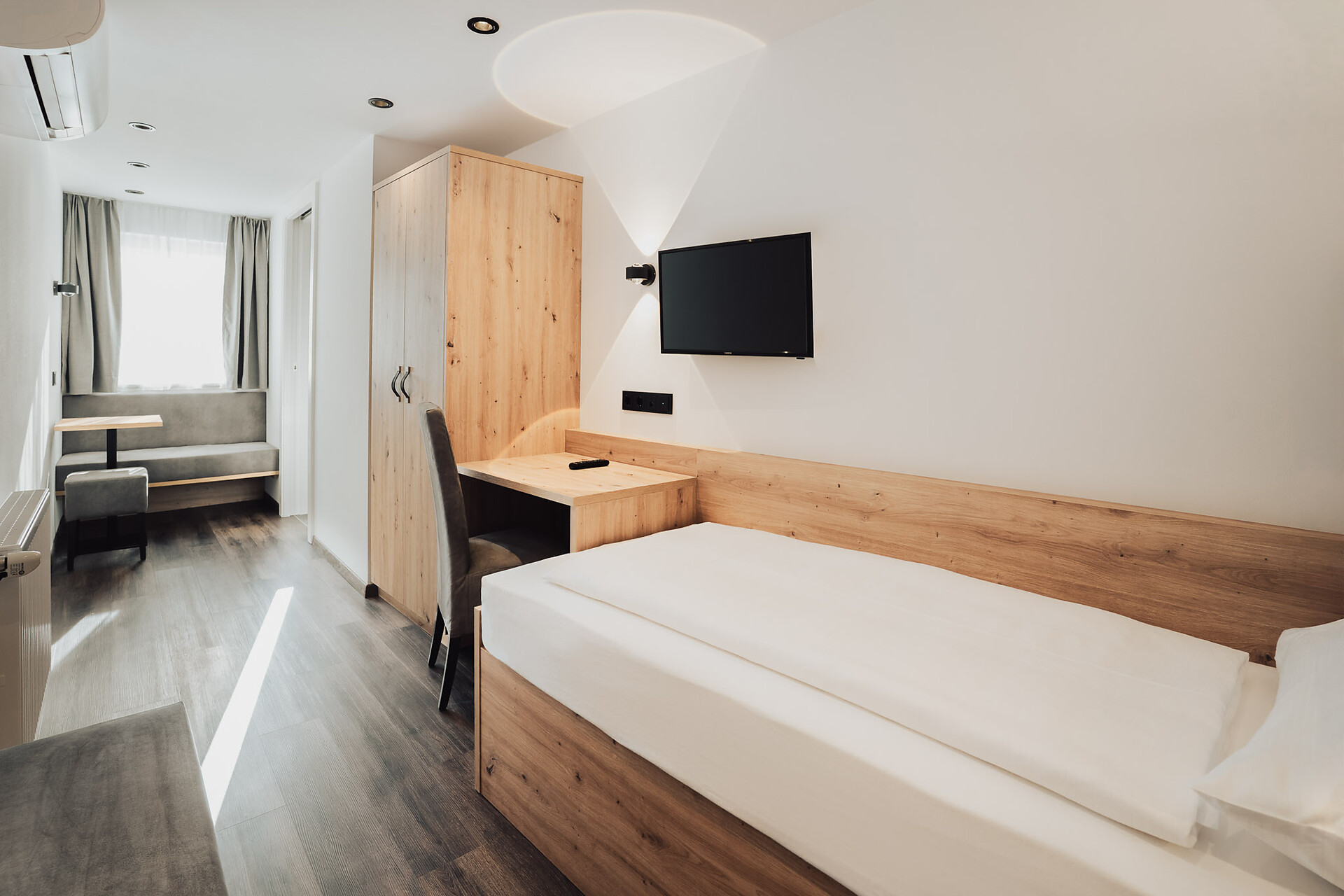 HOTEL FEICHTER Bozen 27 suedtirol.info