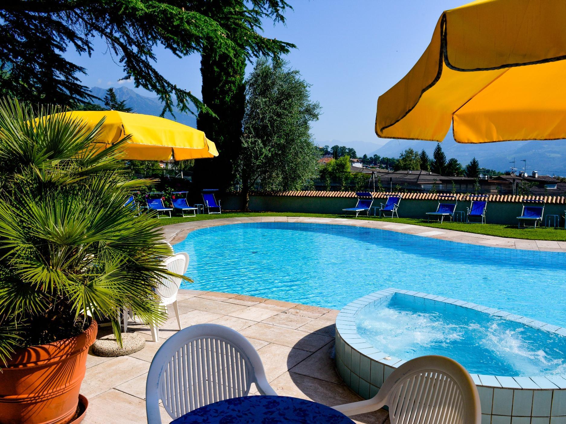 Hotel Kröllnerhof KG Lana 1 suedtirol.info
