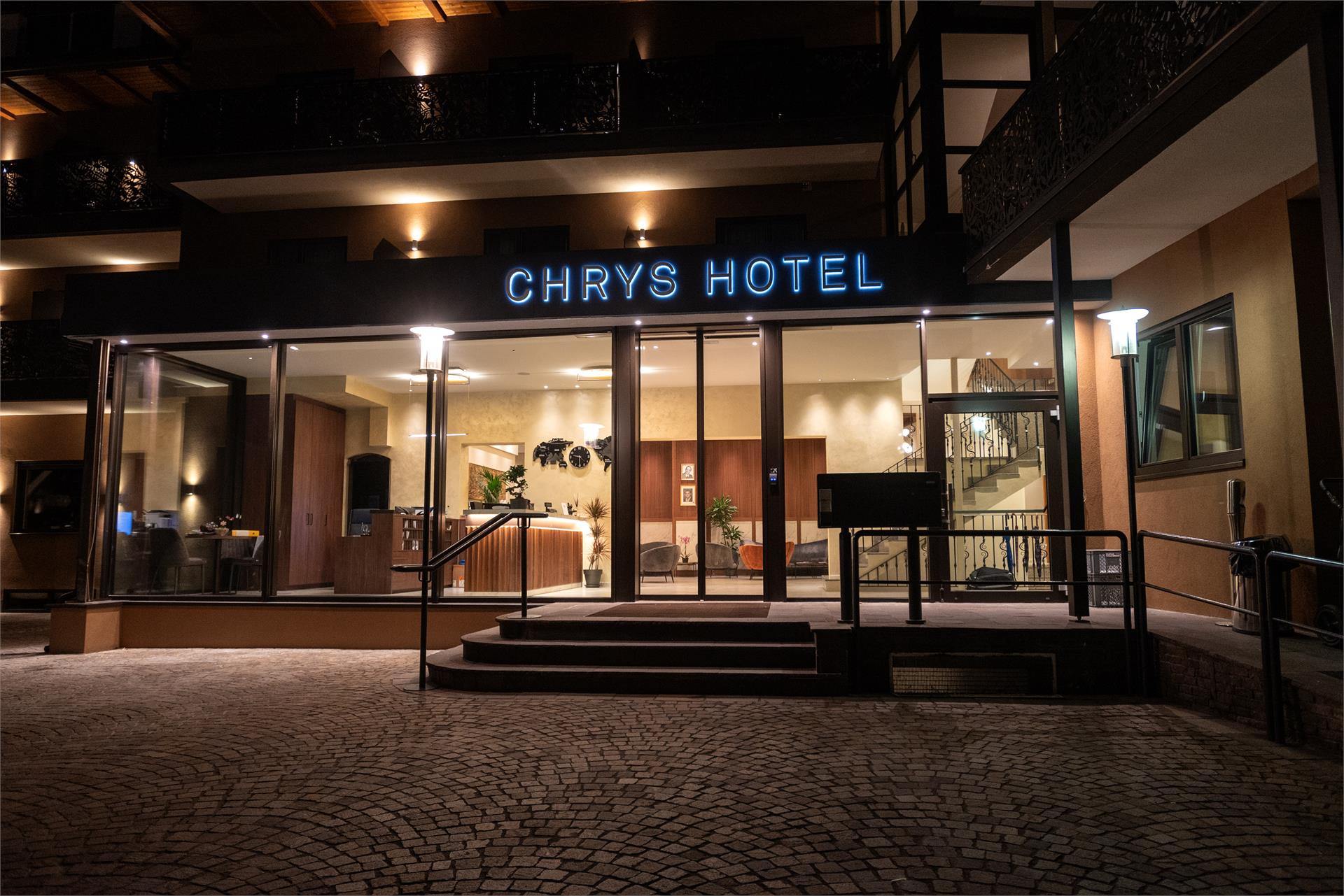 HOTEL CHRYS Bozen 1 suedtirol.info