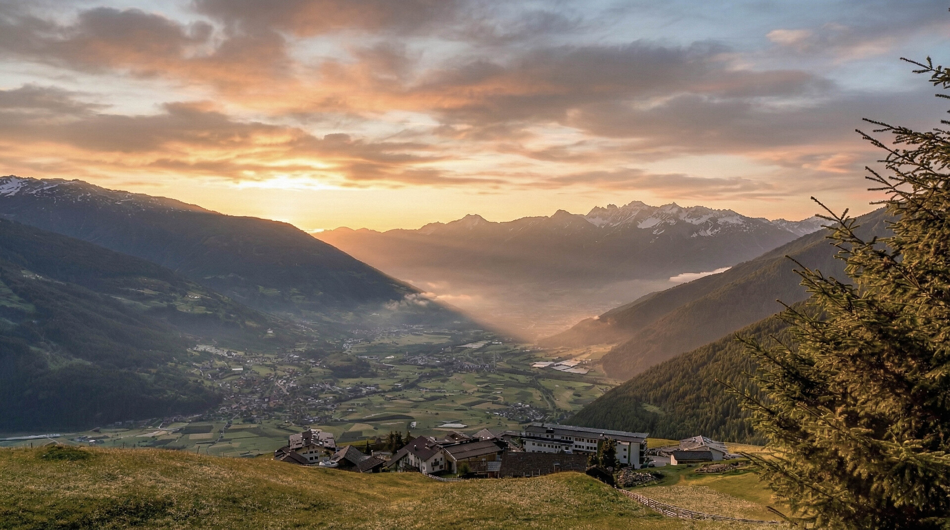Hotel Watles - Vinschgau - #30 - suedtirol.info