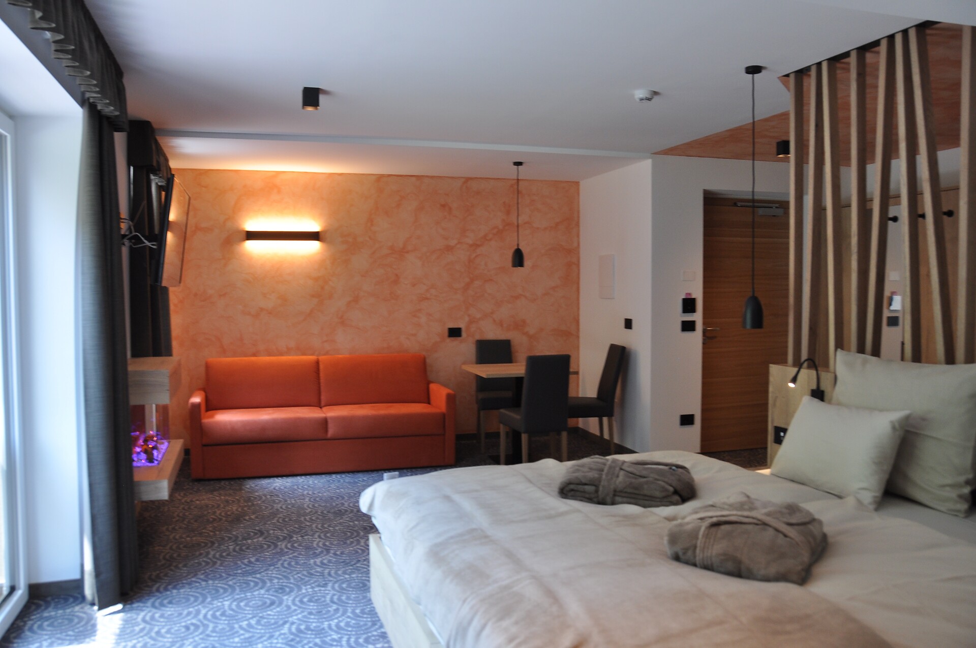 HOTEL ROSE
