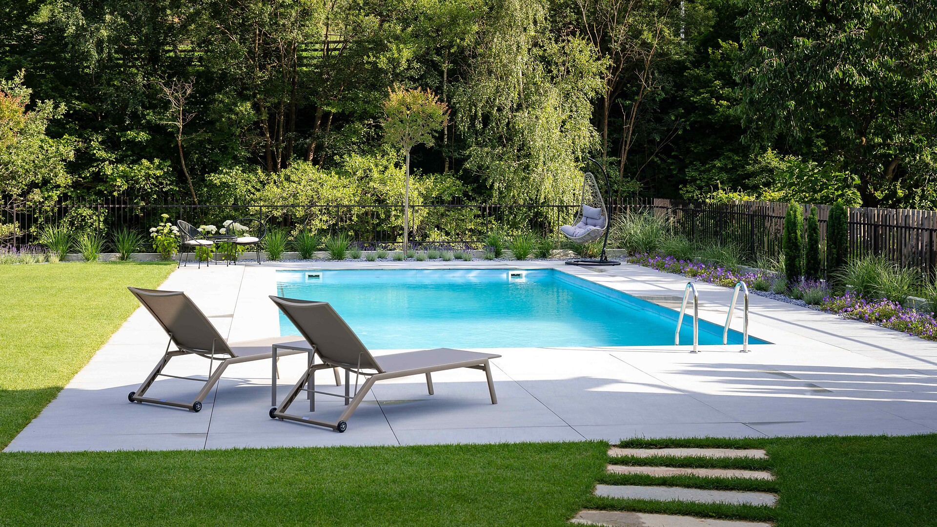pool