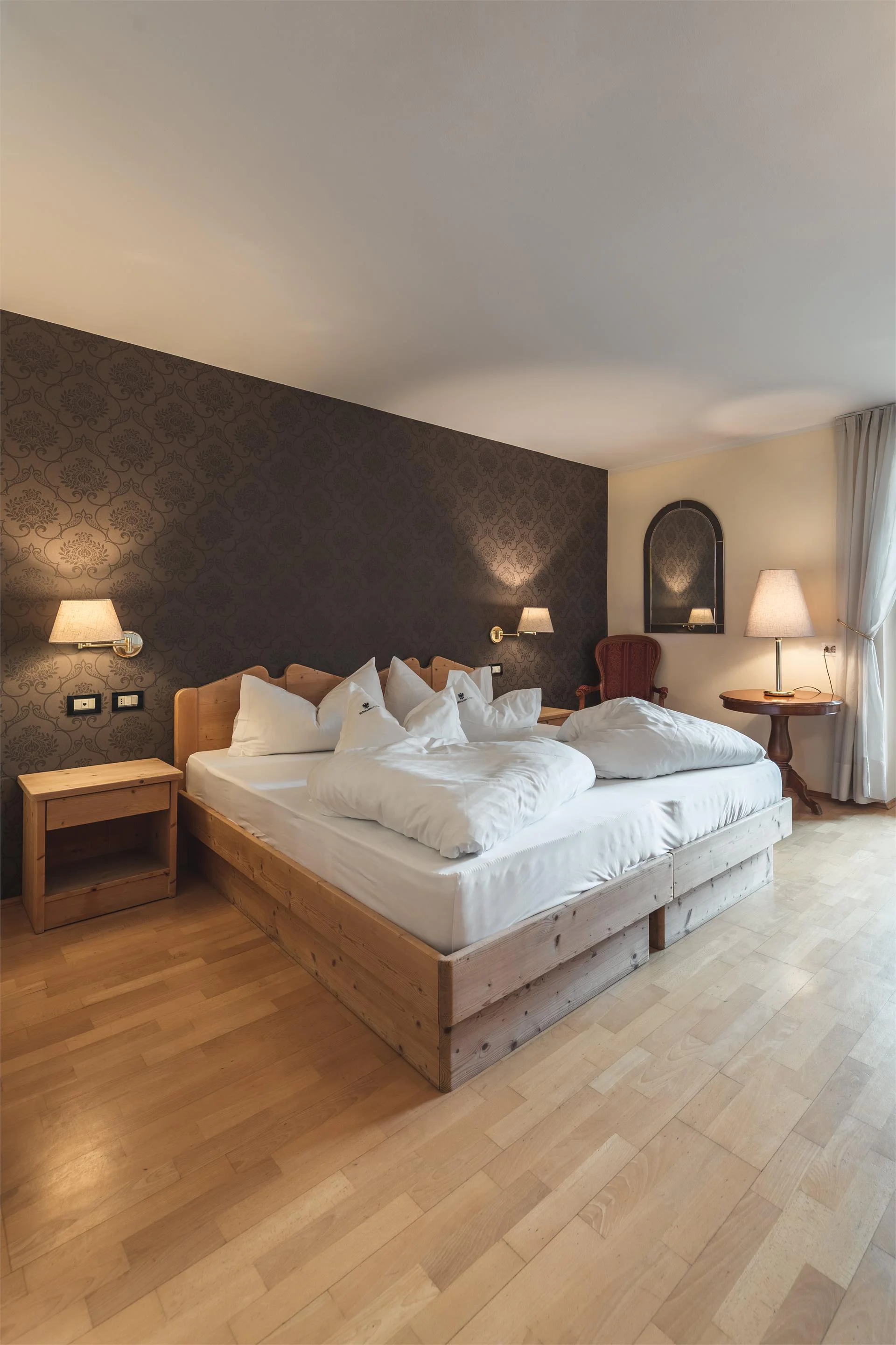 Hotel Schwarzer Adler - Aquila Nera Kastelruth/Castelrotto 6 suedtirol.info