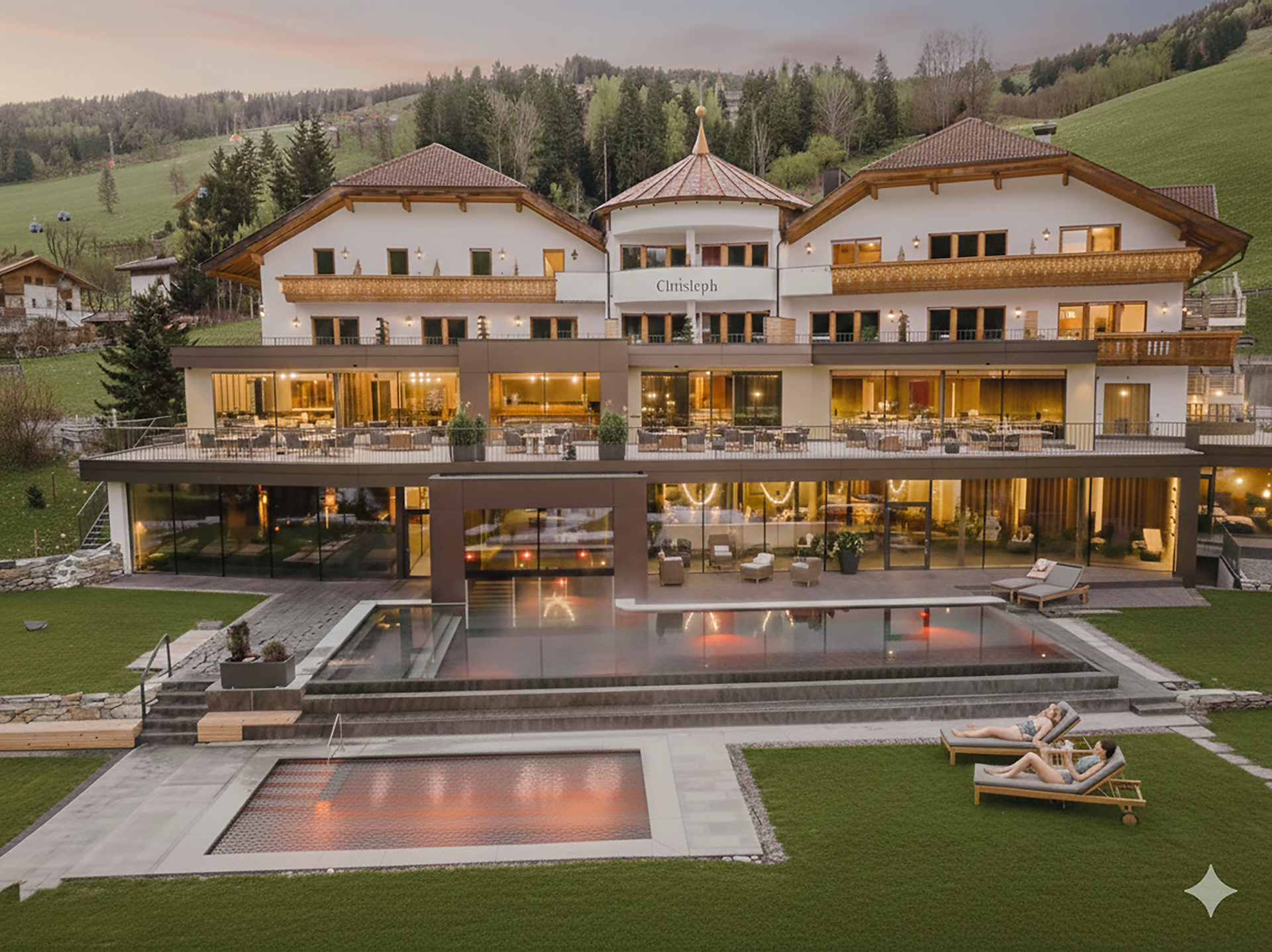 Hotel Christoph - Regione dolomitica Plan de Corones - #1 - suedtirol.info