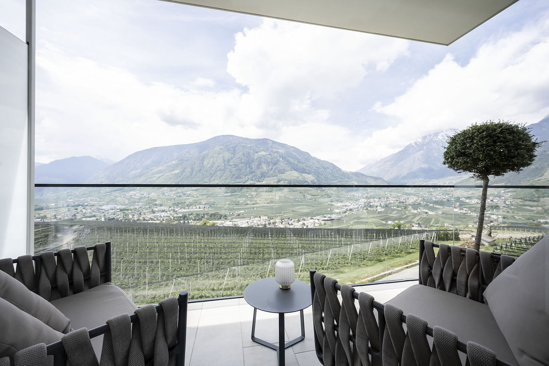Hotel Gnaid Tirolo 25 suedtirol.info