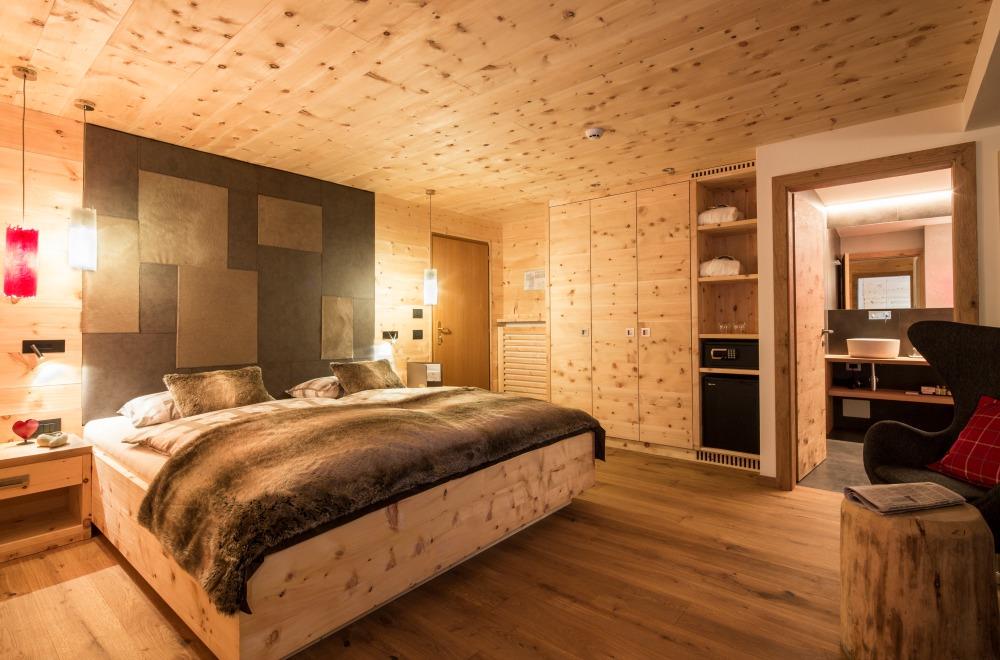 Hotel Cristallo Badia 26 suedtirol.info