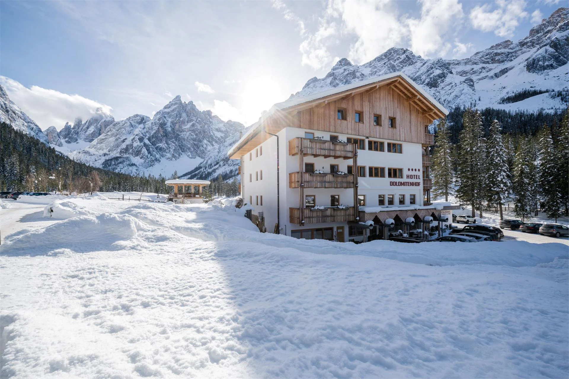 Hotel Dolomitenhof & Chalet Alte Post Sexten/Sesto 3 suedtirol.info