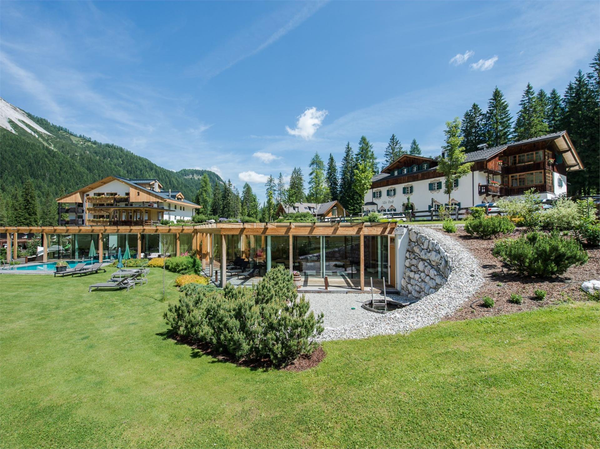 Hotel Dolomitenhof & Chalet Alte Post Sexten/Sesto 1 suedtirol.info