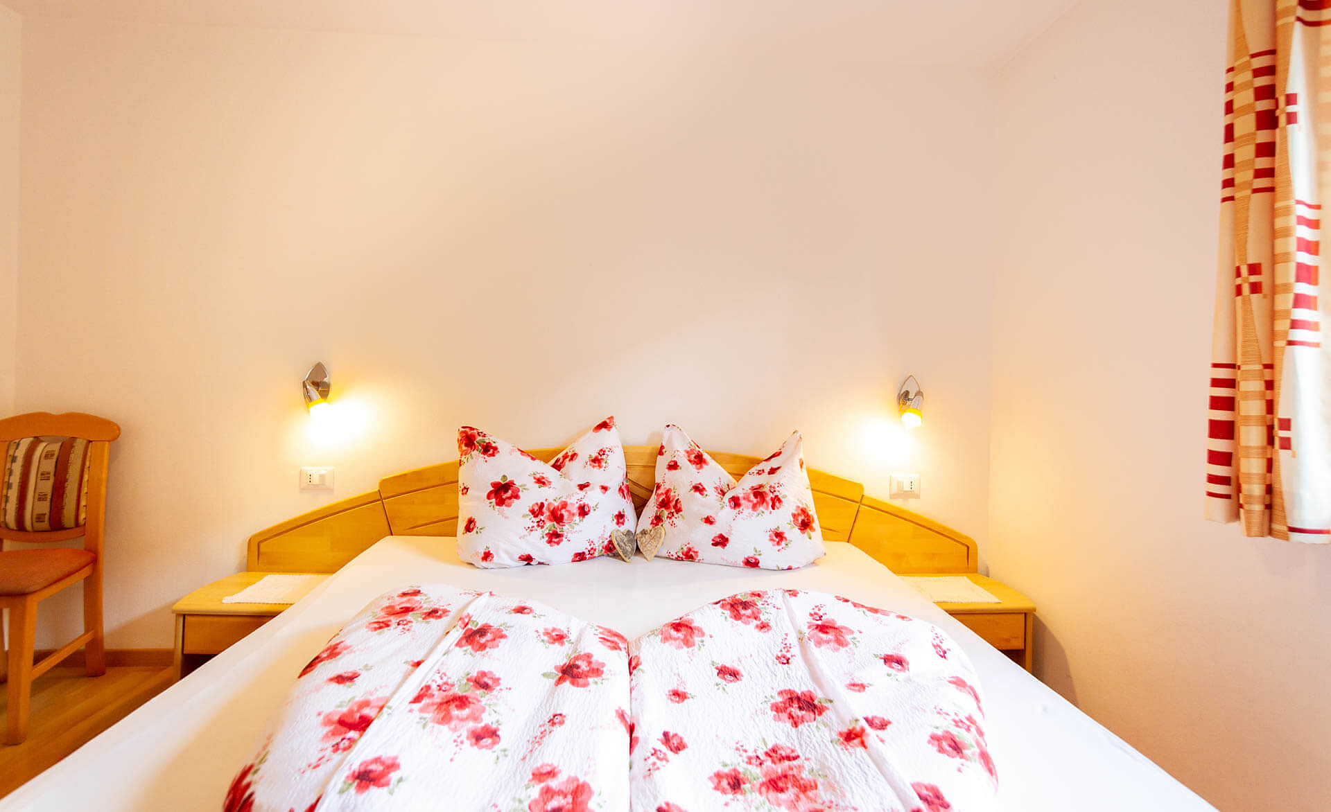 Schlafzimmer2 Rose