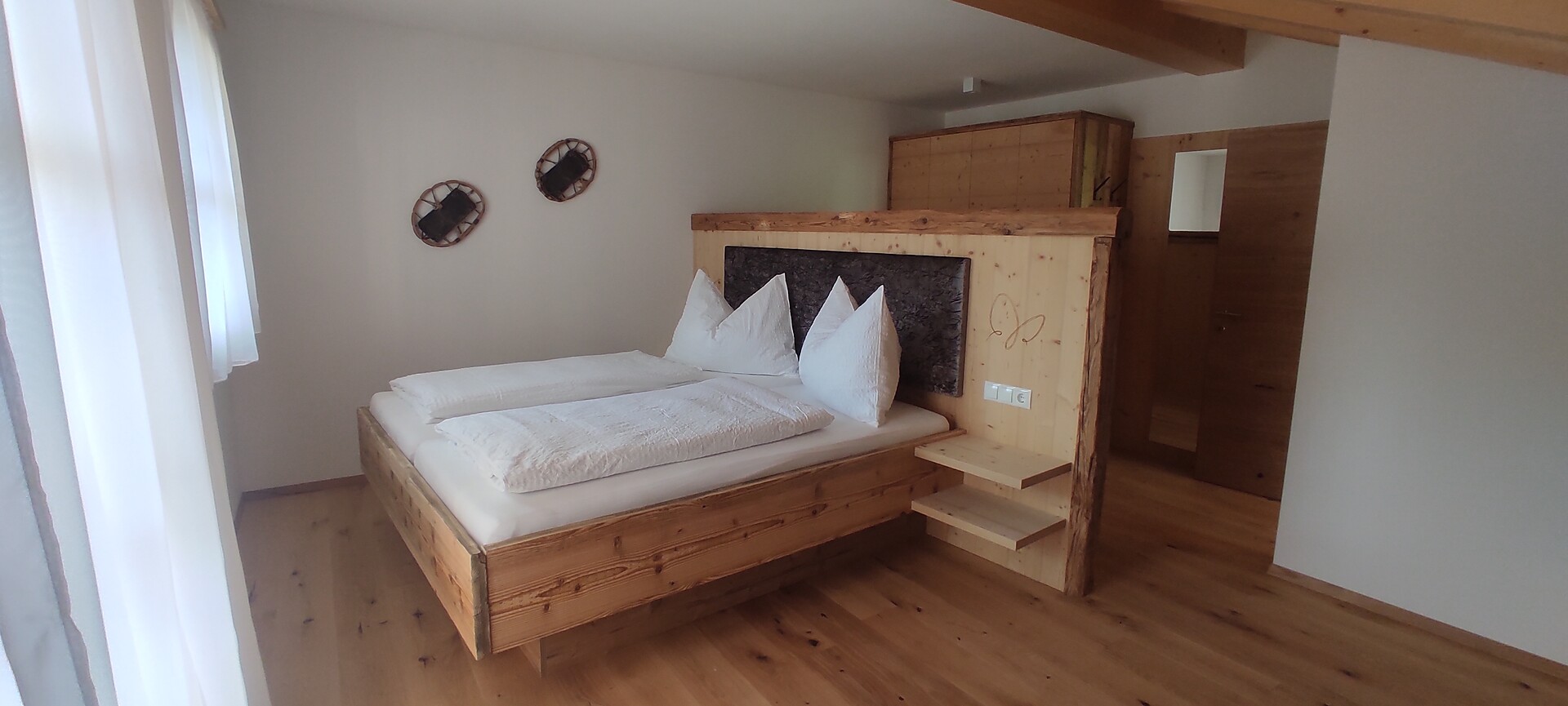 Apartment 4