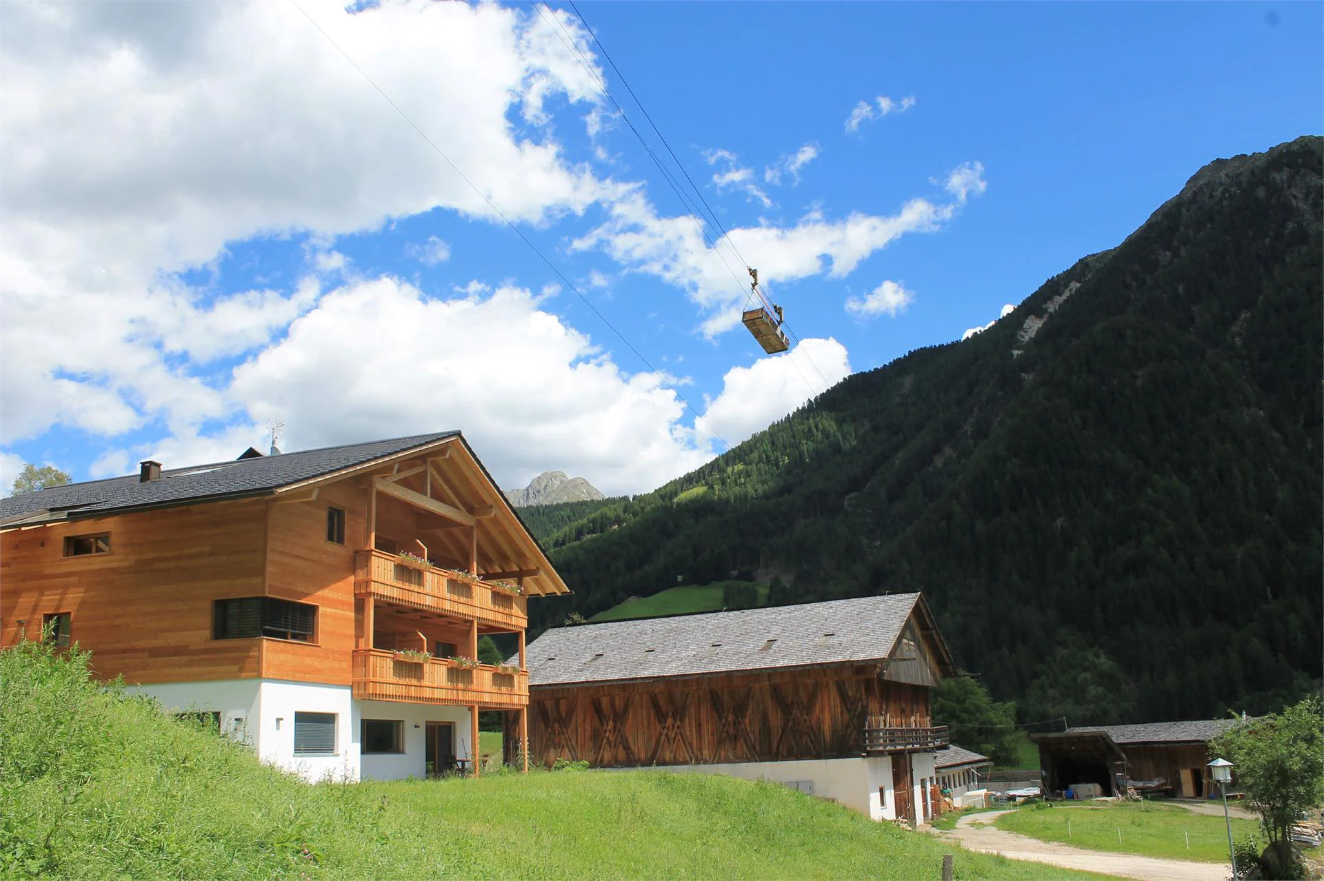 Innerharmerhof Valle di Casies 2 suedtirol.info