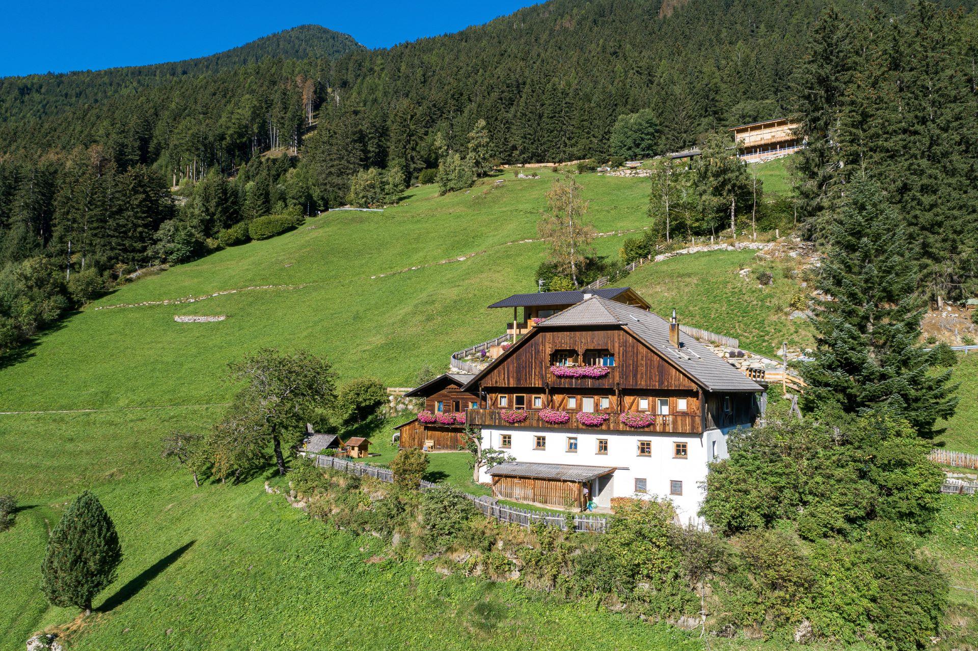 Innerkumpflhof Rasen-Antholz 3 suedtirol.info