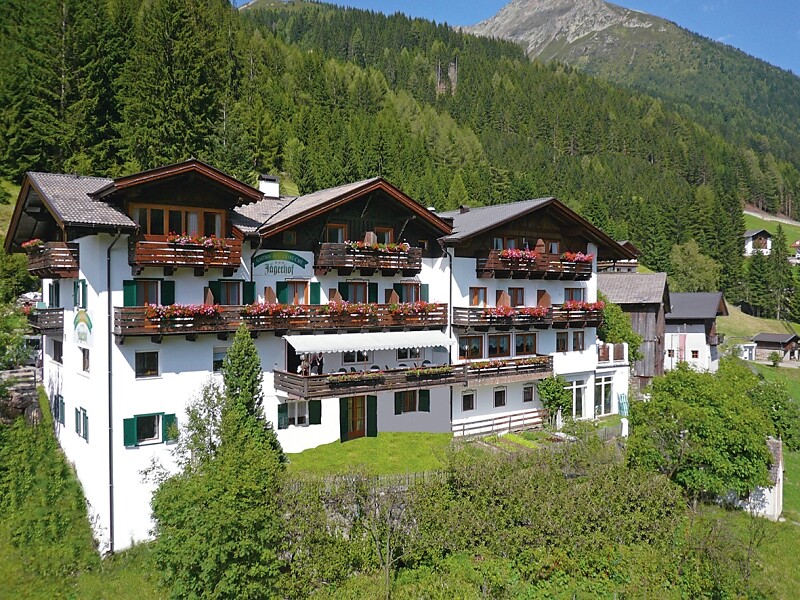 Jägerhof Sommer