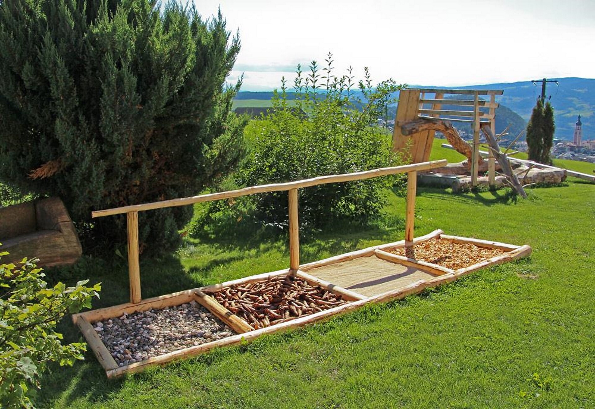 Barefoot path