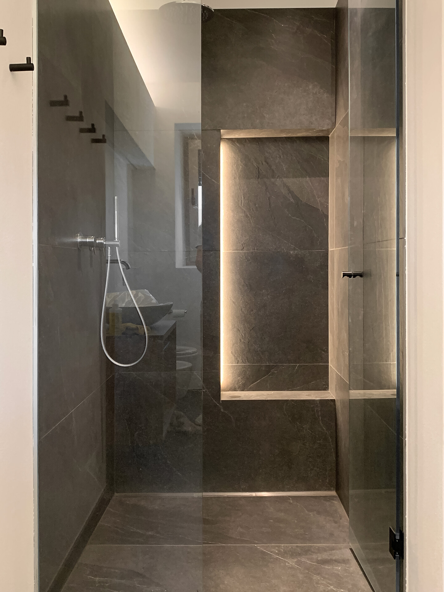 Weingarten Suite