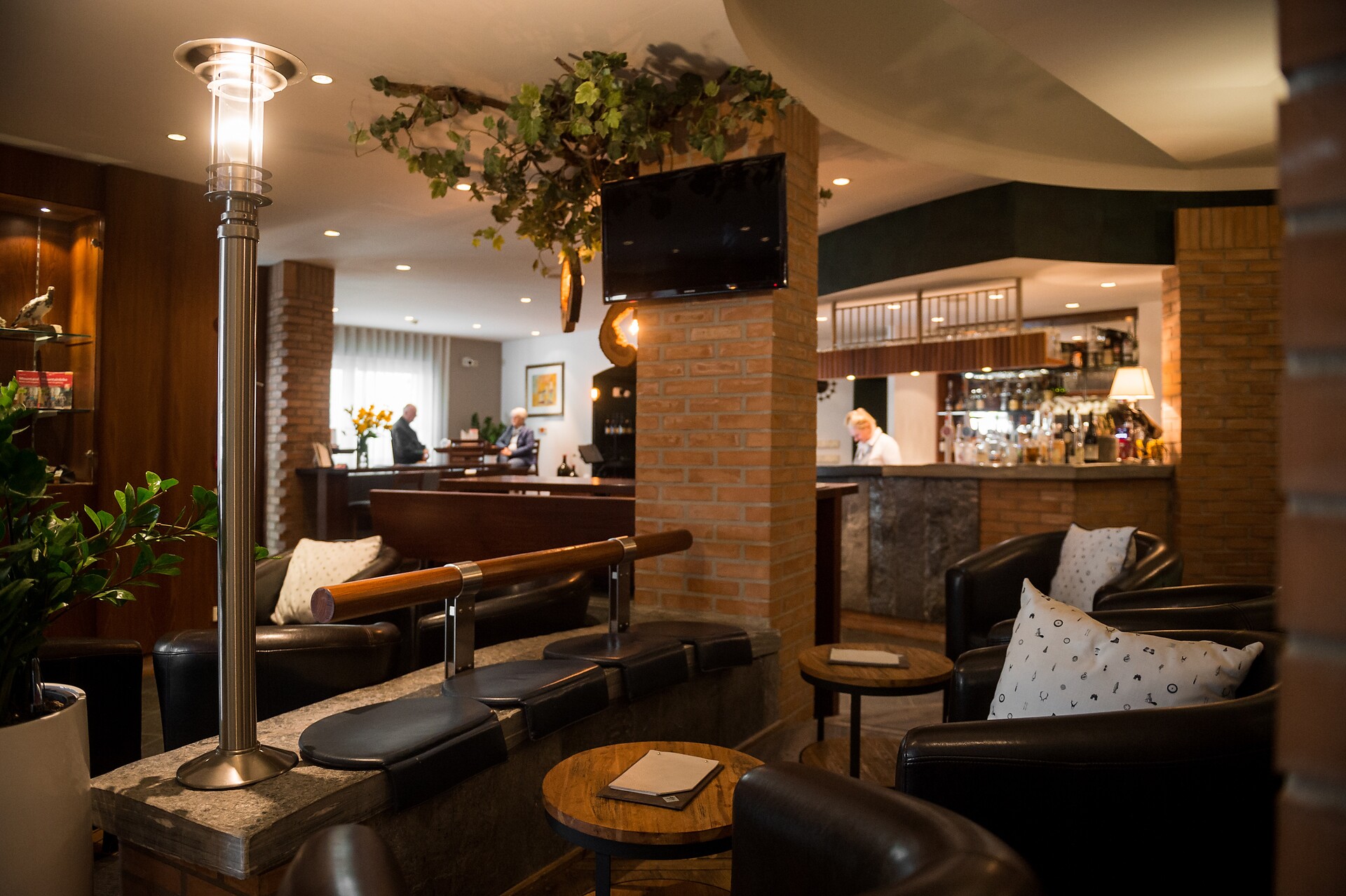 Lounge Bar